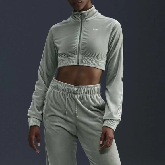 Nike Sportswear Cropped Velour Full Zip Jade Horizon Sail Jacket size L NWT - Picture 1 of 8